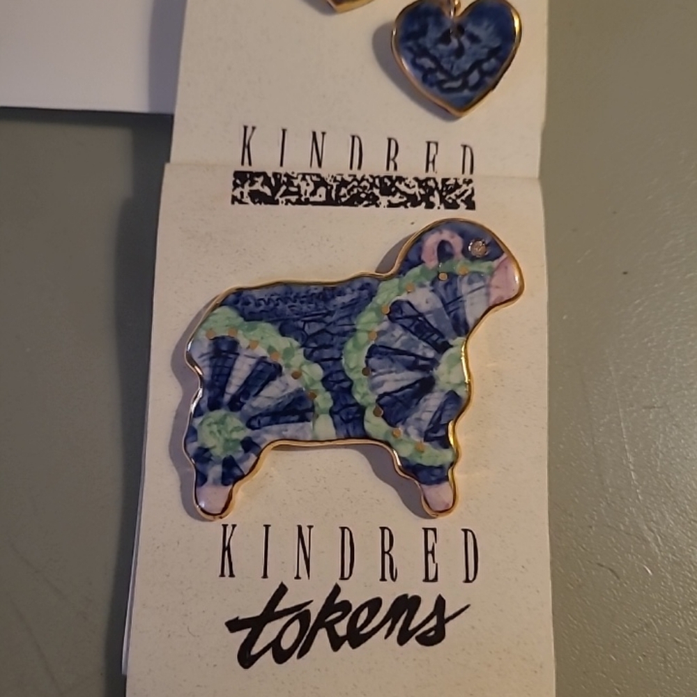 Kindred brooch and earings